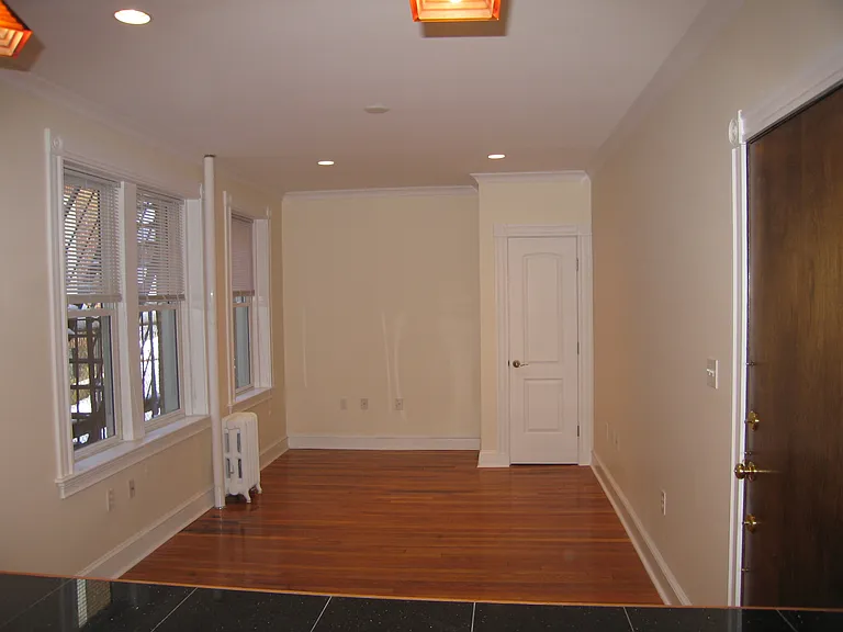 33 Walbridge St #2 — Photo 2
