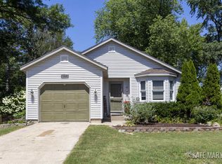 1609 Jerome St, Holland, MI