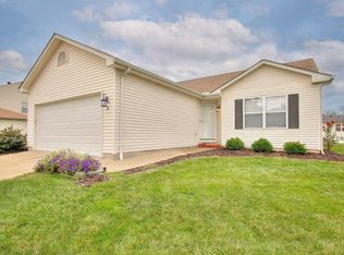 7 Glenside Dr, Amelia, OH 45102