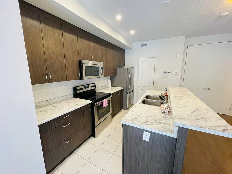 121 Chaperal Private — Photo 3