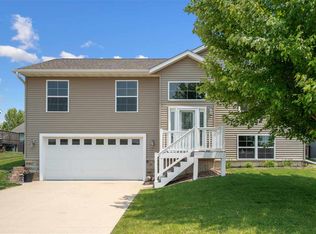 5761 Hertz Dr, Marion, IA 52302