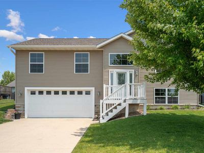 5761 Hertz Dr, Marion, IA, 52302