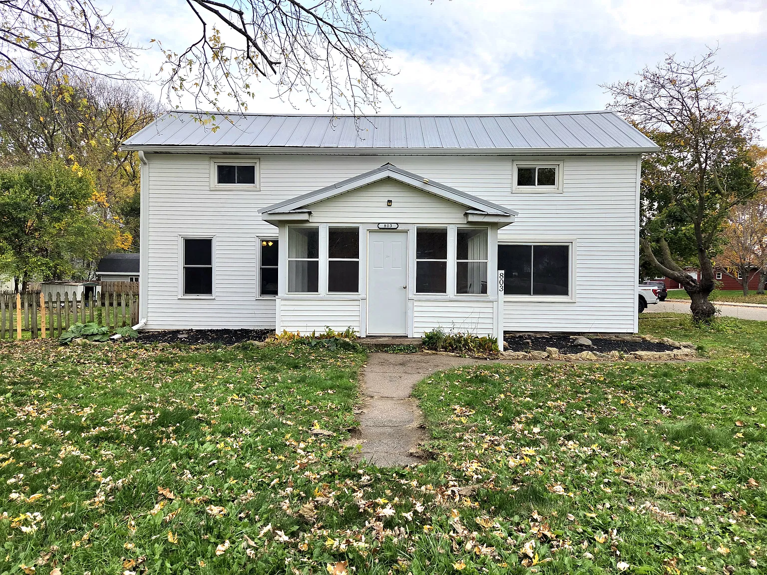 4 bed, 1650 sqft, $2,350 — Photo 1