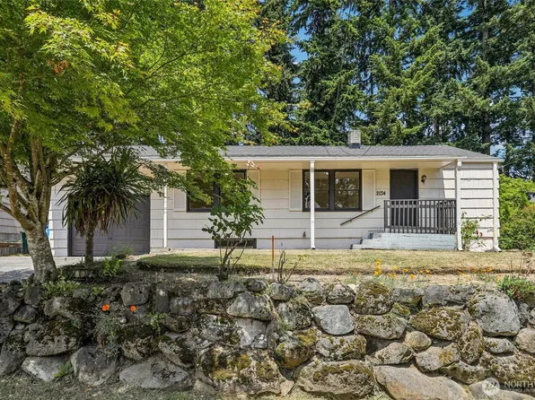 2134 N 160th Street, Shoreline, WA 98133