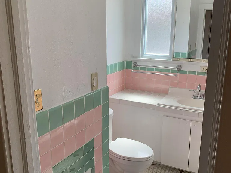 1801 Short St — Photo 16
