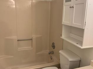 106 Osterhage Dr APT D, Waterloo, IL 62298