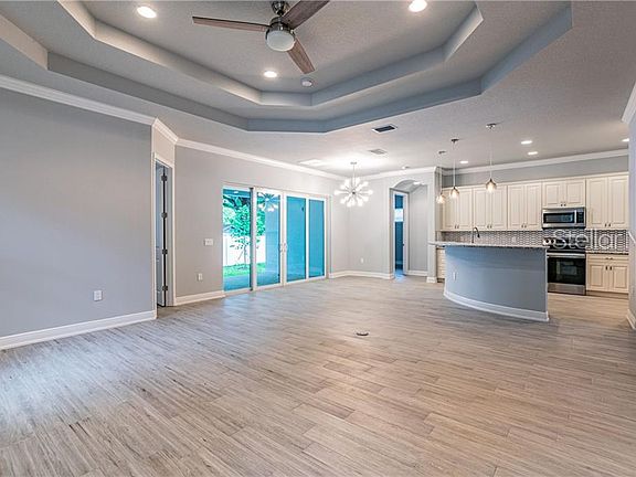 3rd image of 6317 S Harold Ave