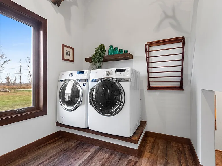 Laundry Room Cabinet