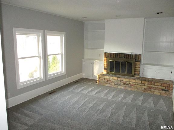 5th image of 1531 Fairlane Dr