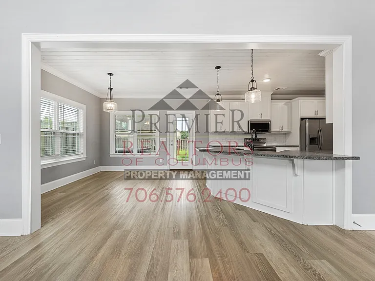 12 Ivy Loop — Photo 10