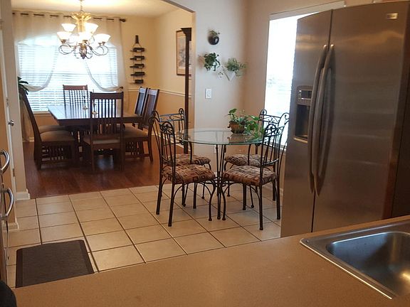 4th image of 3332 Shelley Dr