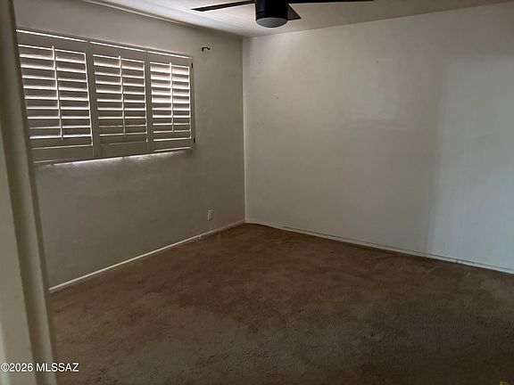 5th image of 5521 E Water St