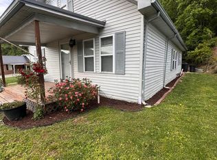 340 N Highland Ave, Prestonsburg, KY 41653
