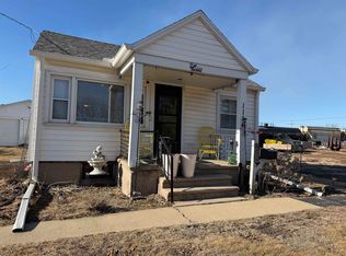 1114 6th Ave, Mendota, IL 61342