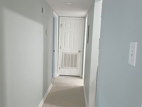2nd image of 2940 Hood Rd SW APT E