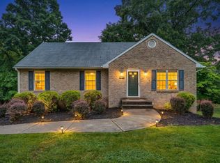 2730 Creston Ave SW, Roanoke, VA 24015