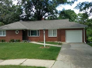 1120 Parkwood Ave, Rockford, IL 61107