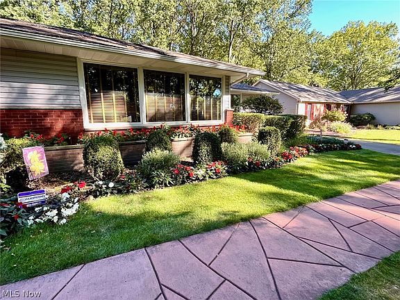 4th image of 6935 Harrington Ave