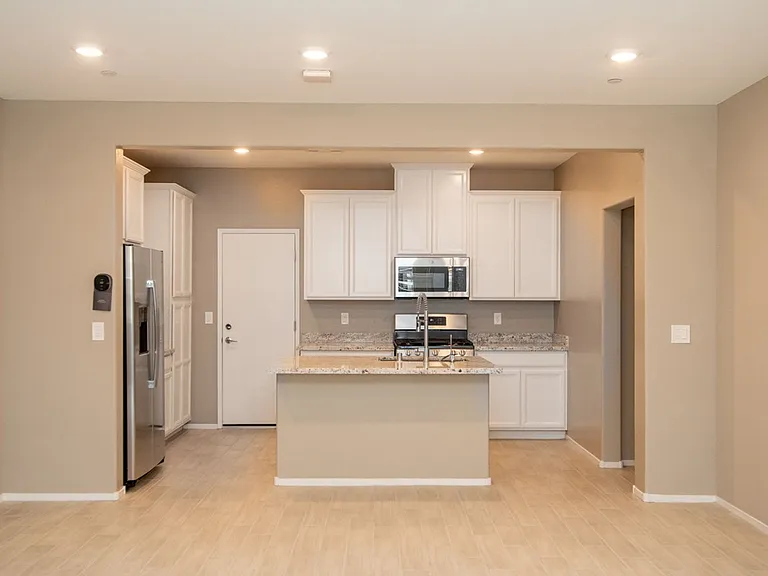 9 Alamere Falls Dr — Photo 11