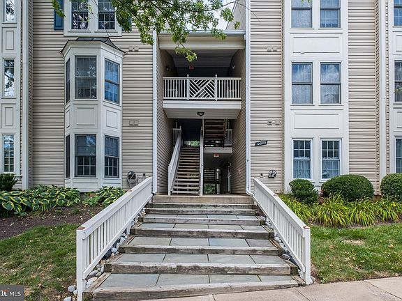 3rd image of 12209 Fairfield House Dr APT 501A
