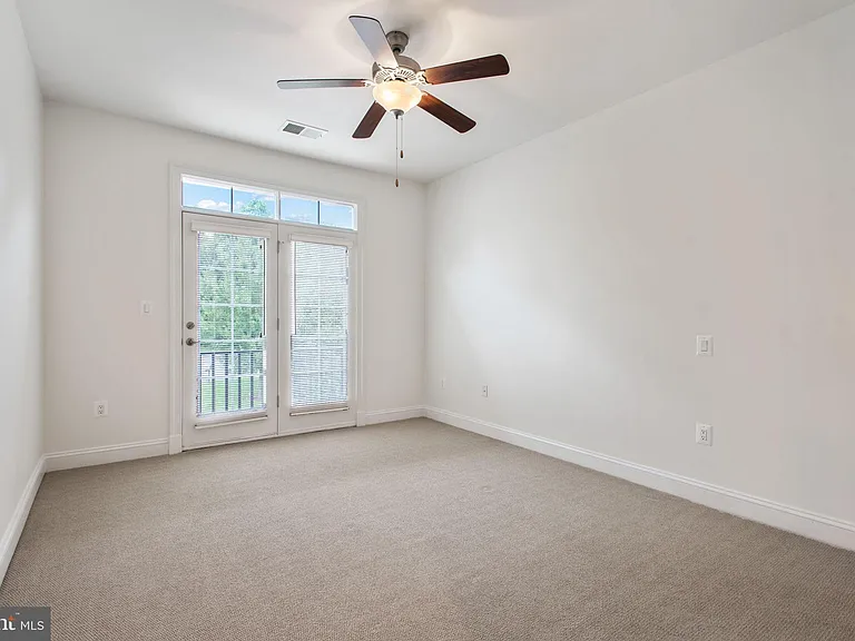 8319 Quarry Manor Ter — Photo 56