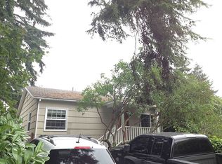 10321 15th Ave NE, Seattle, WA 98125