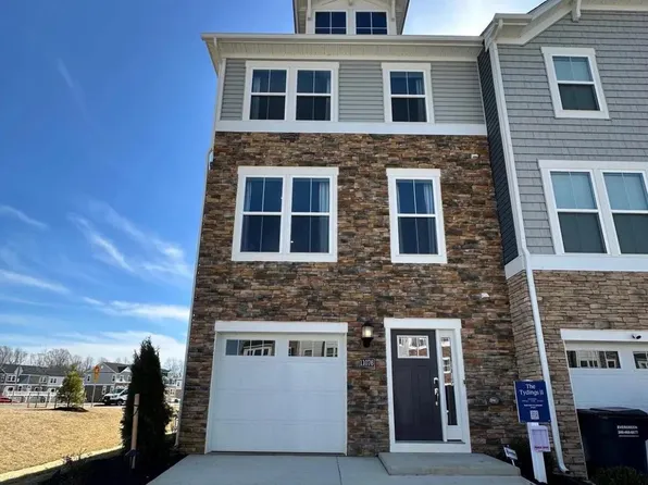 11007 Barnard Pl, White Plains, MD 20695