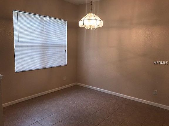 3rd image of 2944 White Cedar Cir