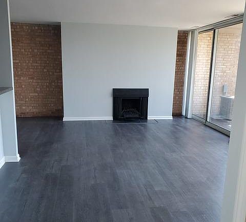4th image of 5950 Oakwood Dr APT 3G