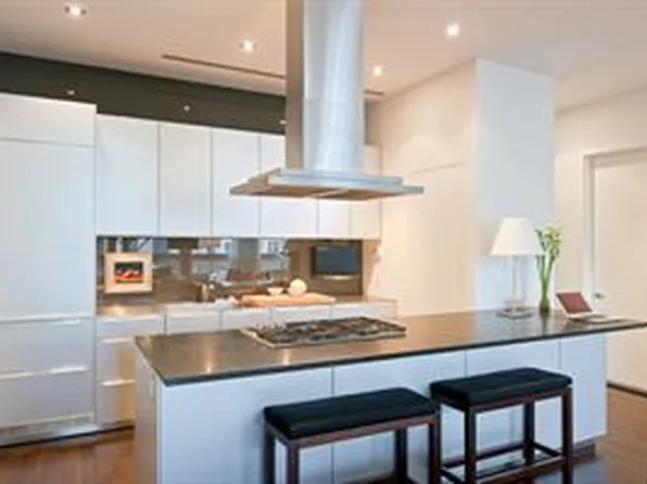 72 Mercer Street image 1 of 9