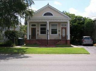 413 Henry Clay Ave, New Orleans, LA 70118