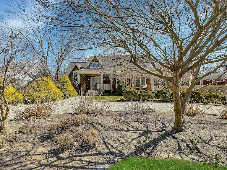 6 Nidzyn Ave — Photo 4