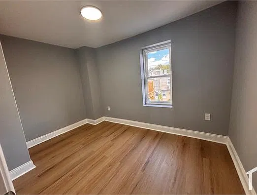 4 bed, $2,900 — Photo 4