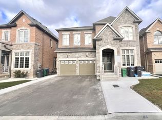 46 Tiger Cres, Brampton, ON L6R4C1