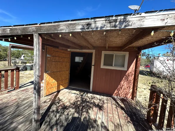 664 River Bend Road LOT 2, Bandera, TX 78003