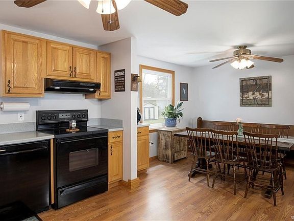 5th image of 107 Pamela Ct