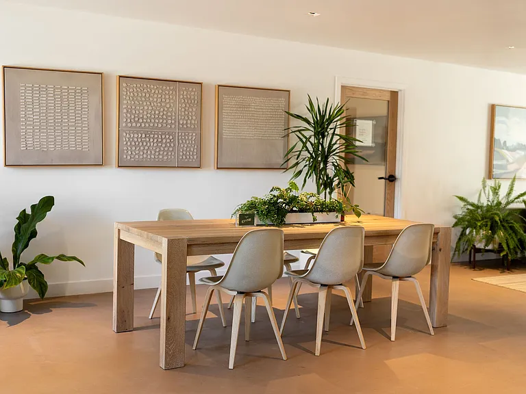 Oak & Umber — Photo 17