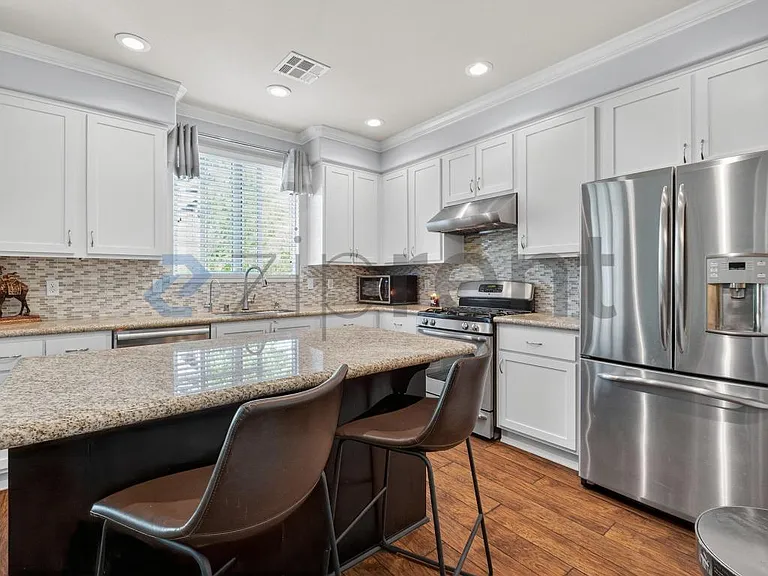 223 Birch Creek Dr — Photo 12