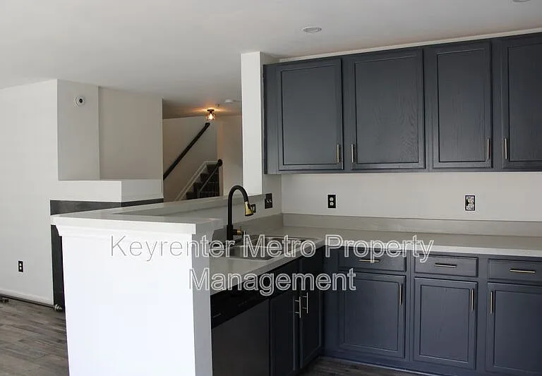 1005 Treeland Way — Photo 16