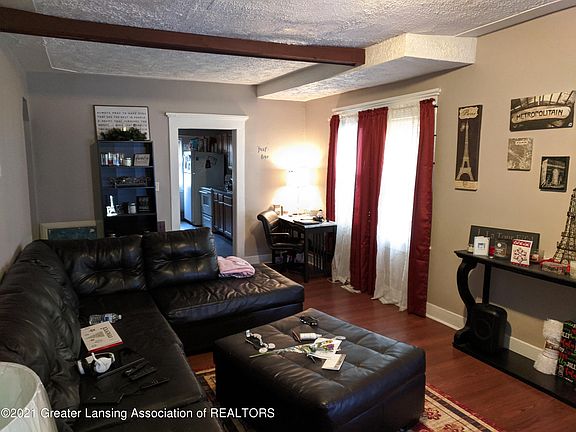 3rd image of 419 N Pennsylvania Ave