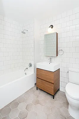 Rented by Living New York | media 3