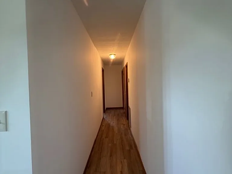 2201 Grey Ridge Rd — Photo 15