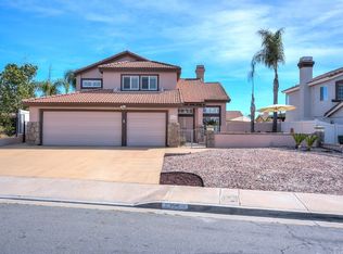 8364 Rosemary Dr, Riverside, CA 92508