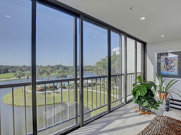 5th image of 7754 Lakeside Blvd APT 441