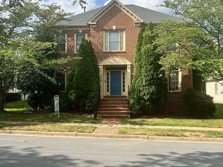 306 Pure Spring Cres — Photo 1