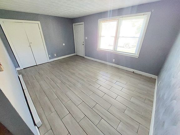 4th image of 107 Beacon Rd