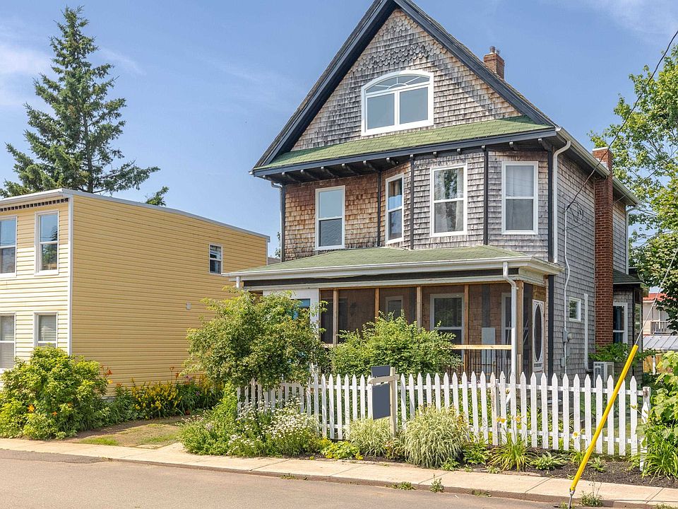 15 Bayfield St, Charlottetown, PE C1A 2G3 MLS 202314796 Zillow