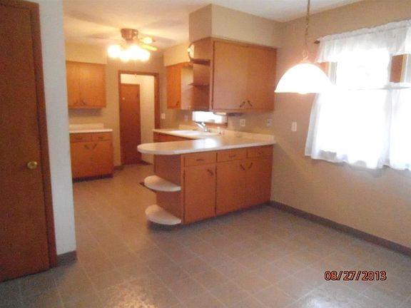 5th image of 440 25th Ave