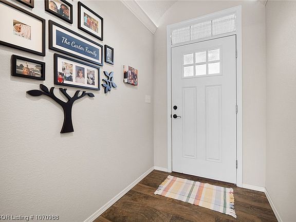 5th image of 2624 Eastridge Dr