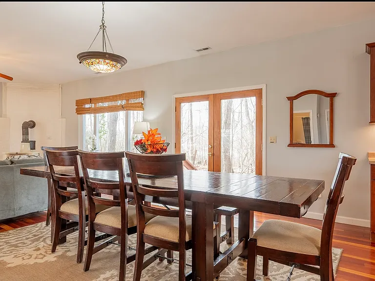 1701 Sterling Dr — Photo 6